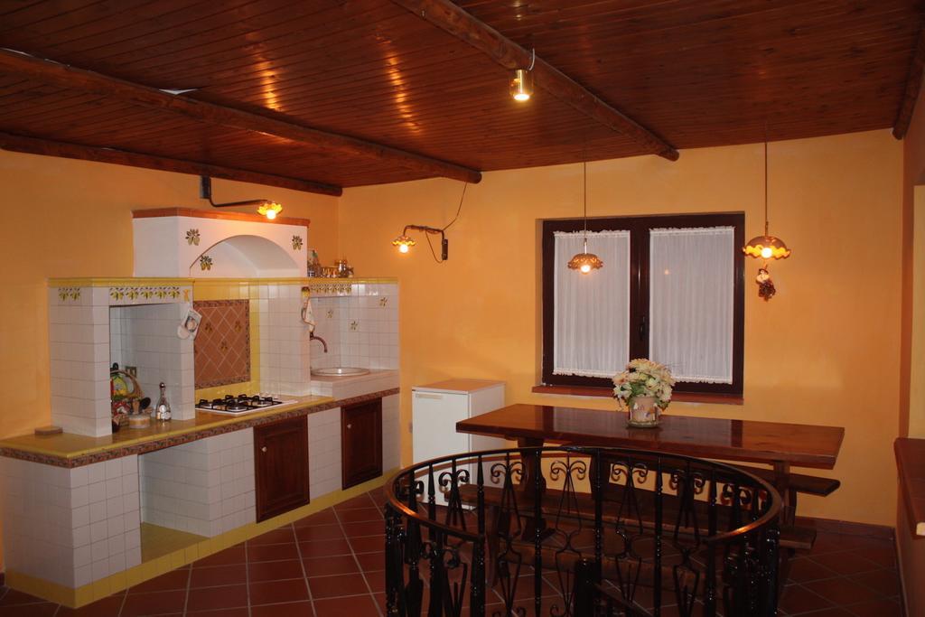 Villa Delle Camelie Граньяно Экстерьер фото