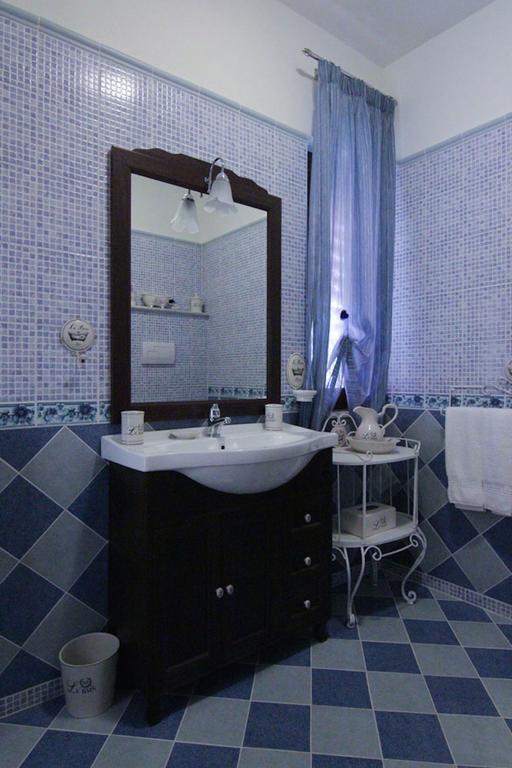 Villa Delle Camelie Граньяно Номер фото