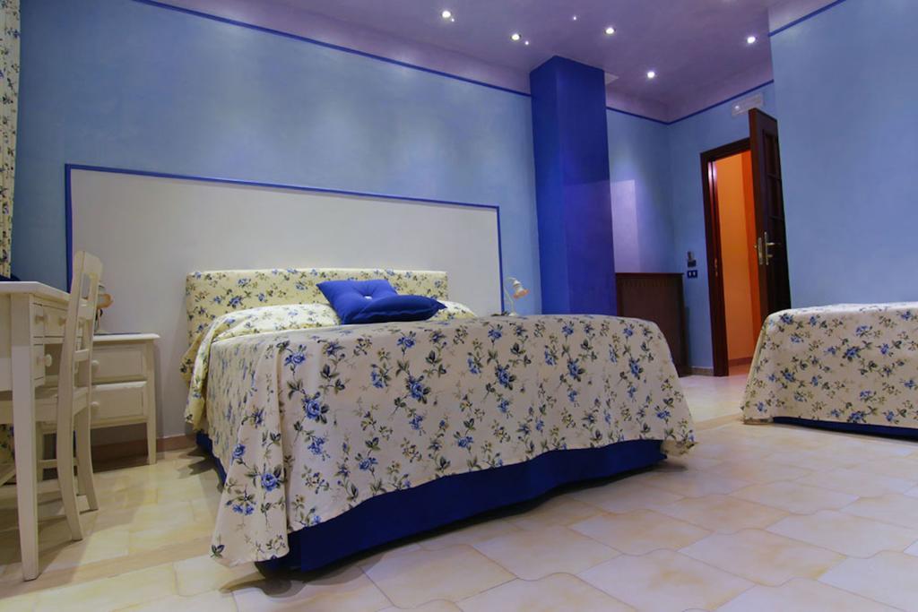 Villa Delle Camelie Граньяно Номер фото